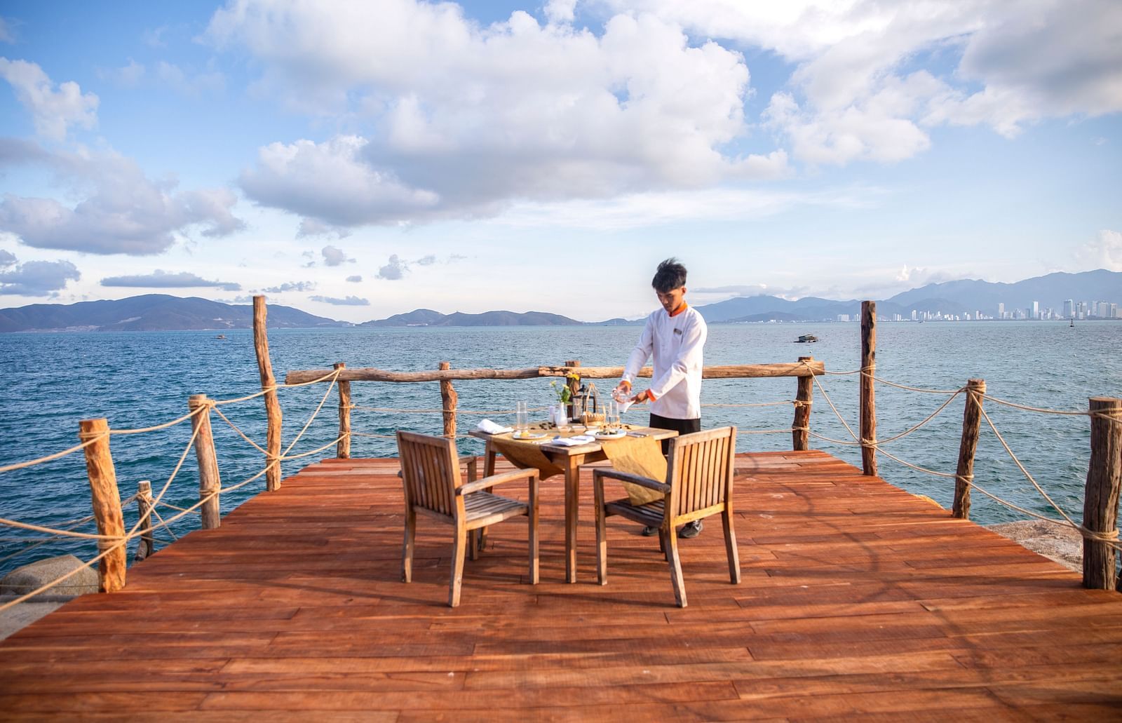 Alibu Resort Nha Trang, beachfront 5 stars resort, dining by the sea
