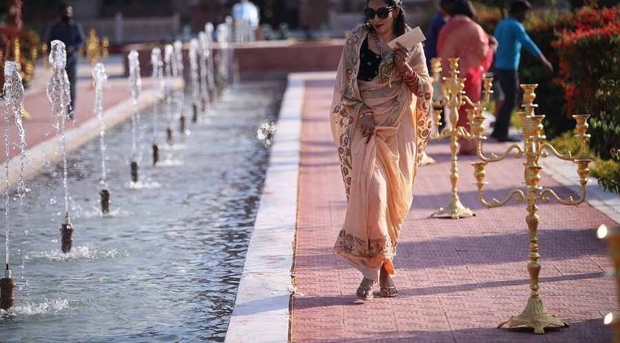 Mughal Fountains - Decor - Outdoor - Hotel Umaid Palace Dausa