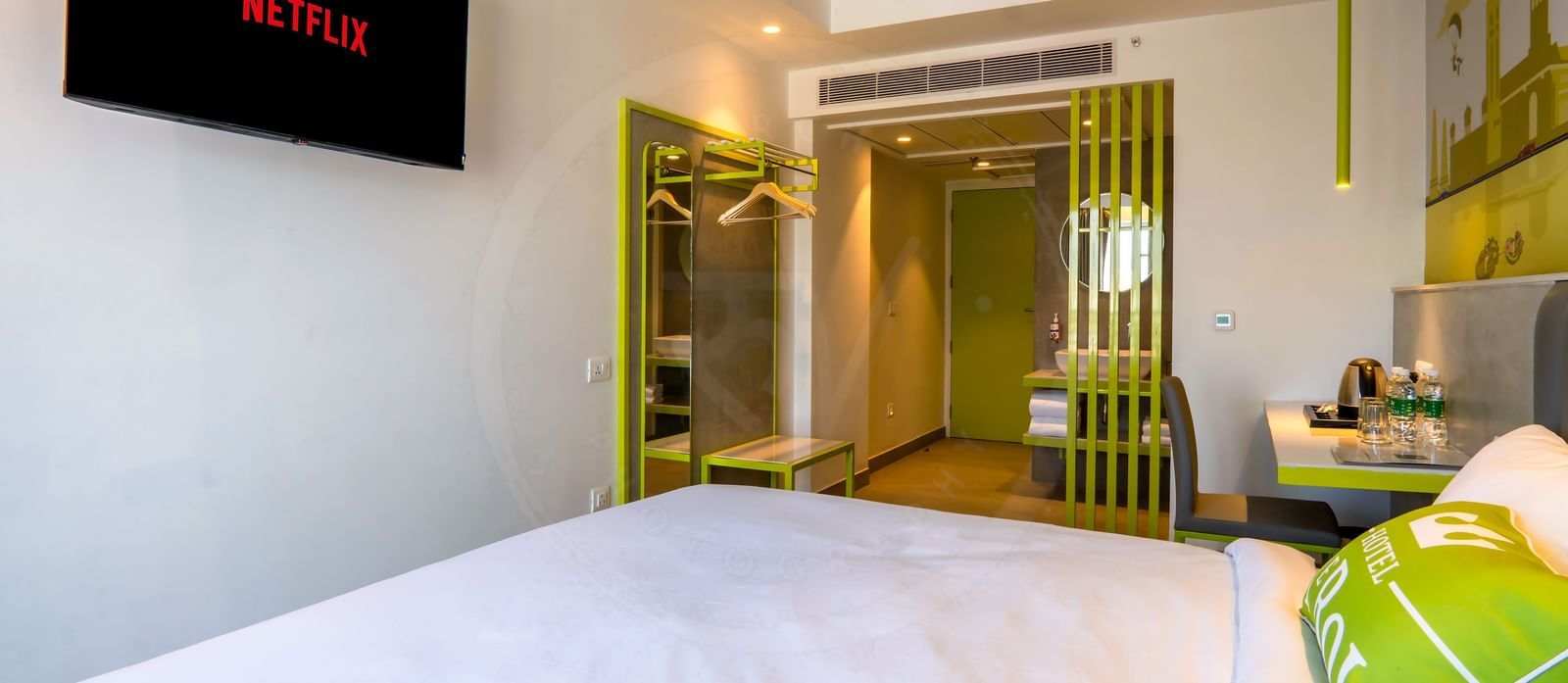 Corporate Room 4 ilj1l4