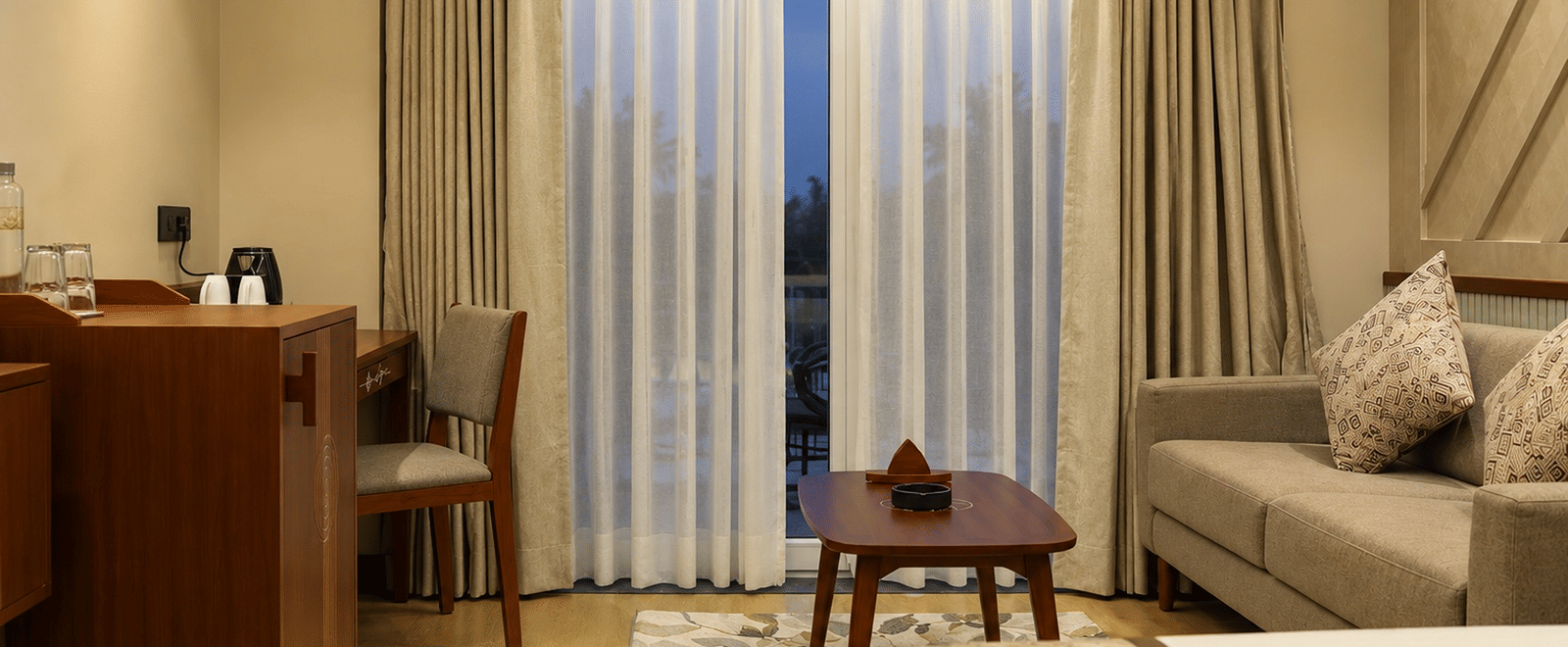 ROOM 22