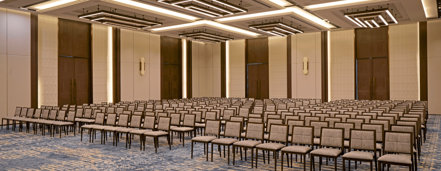 BANQUET - TOWNHALL