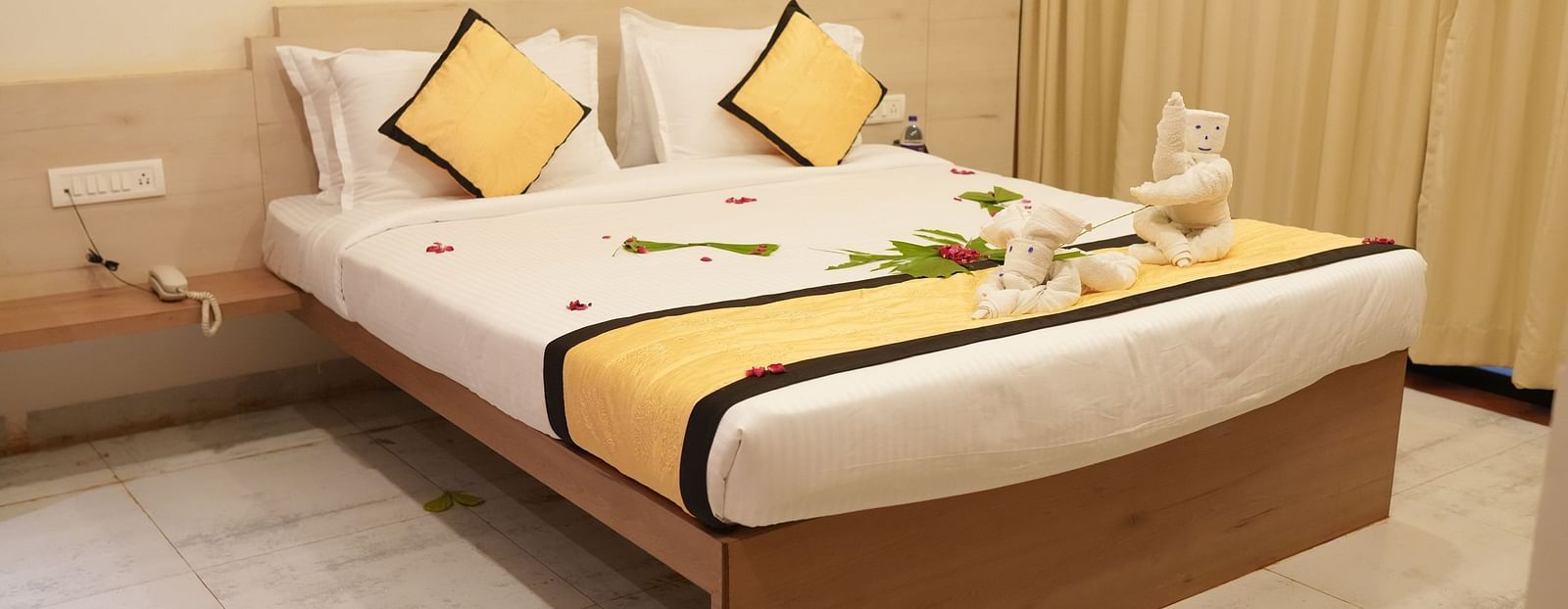 Deluxe Room2
