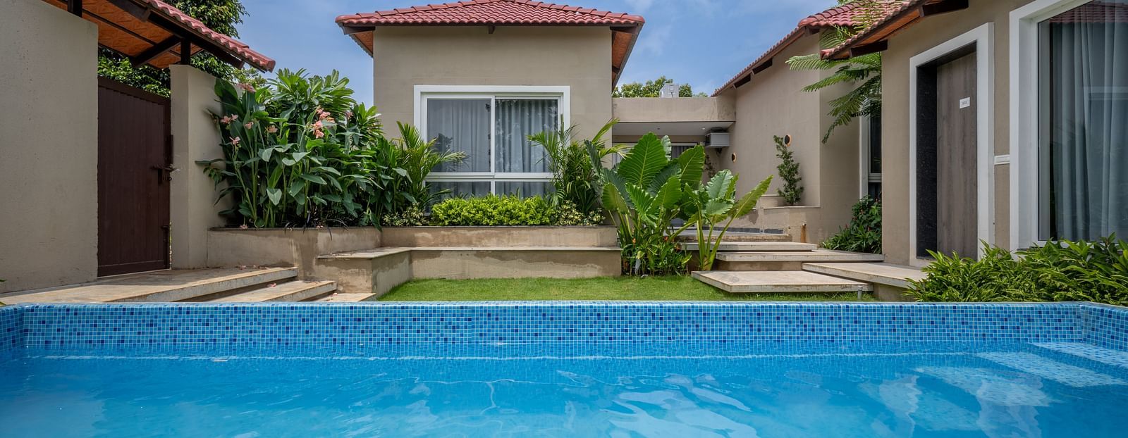 Private pool view of Ananta Pool Villa – 5-Bedroom Pool Villa at Trance Veechika Resort, surrounded by elegant villas.