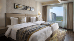 RoomatRoayalHometelSuites3