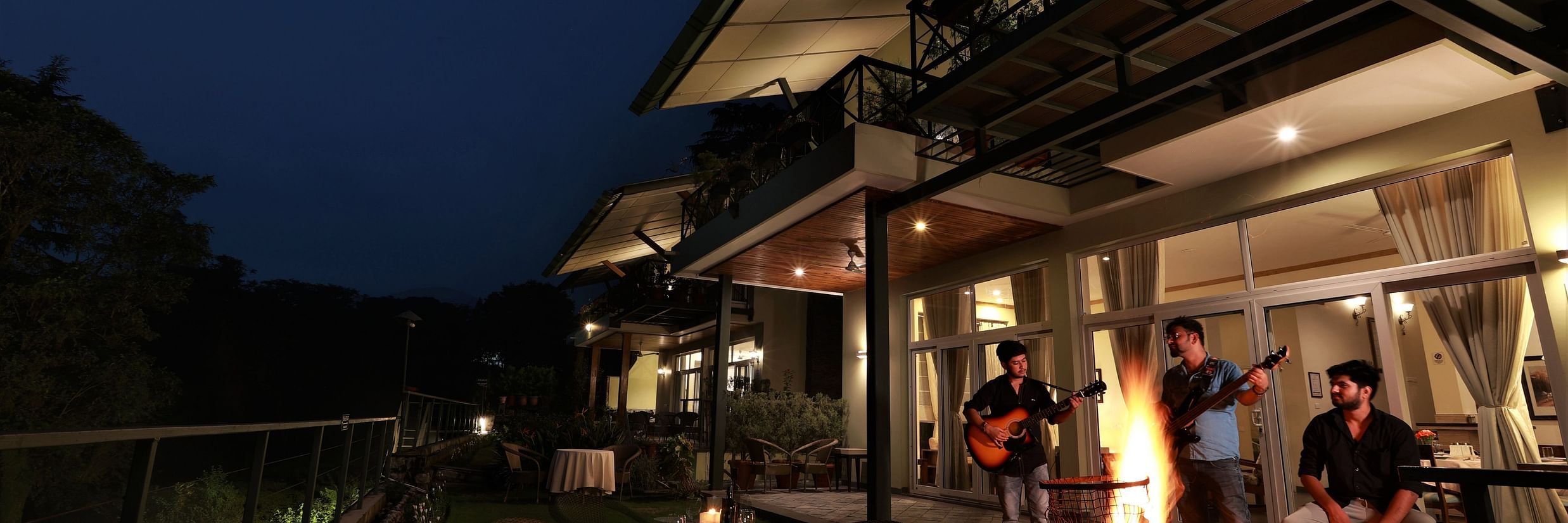 Bonefire - @ Lamrin Norwood Green, Palampur