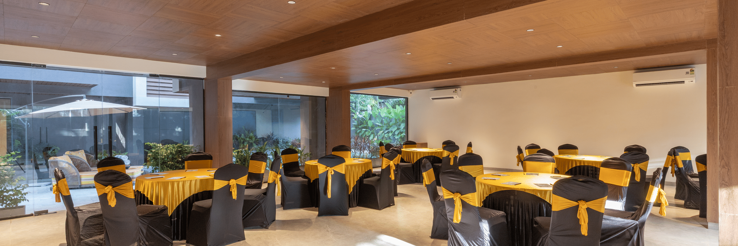 6. Conferance Room
