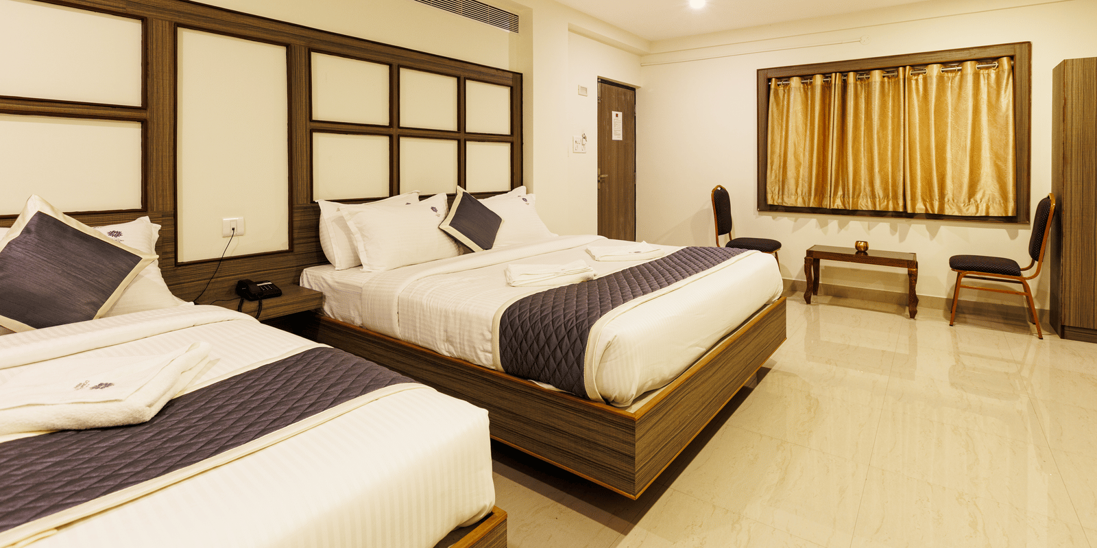HCP Comfort Triple Room -22