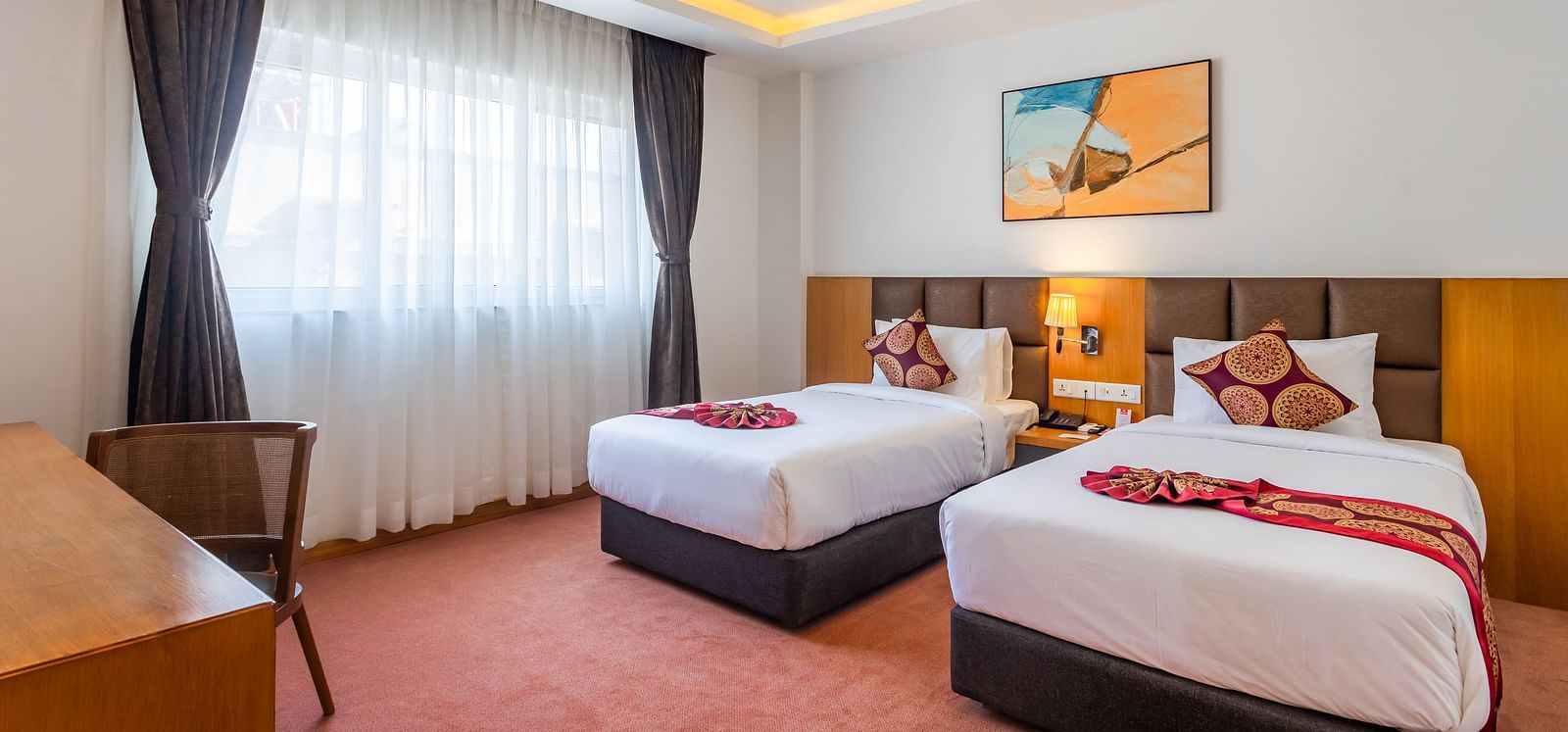 Delxue Twin Room Image Number 1