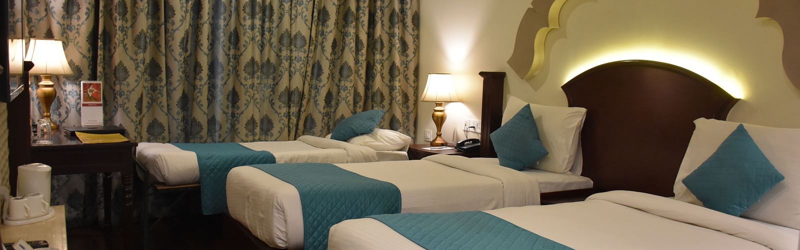 suite in the comfort inn sapphire, jaipur