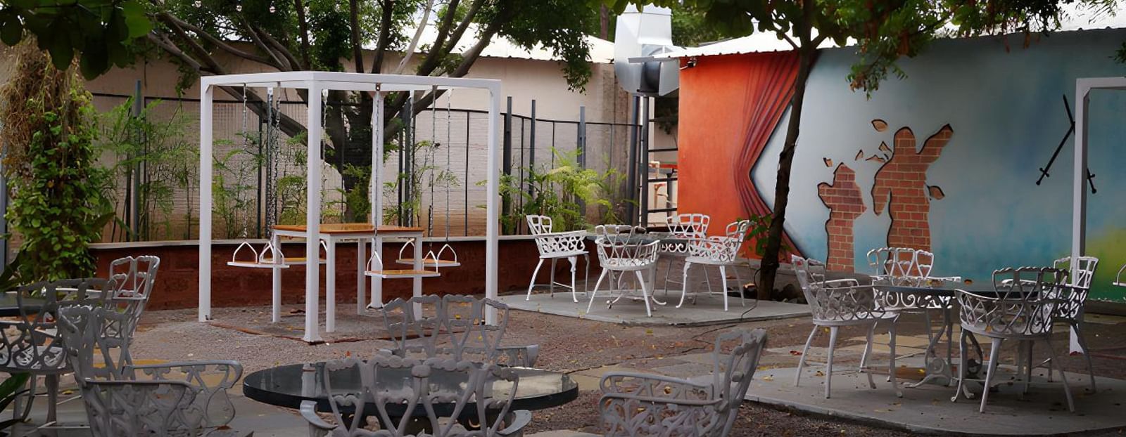 An image of the outdoor dining area - Trance Veechika Resort