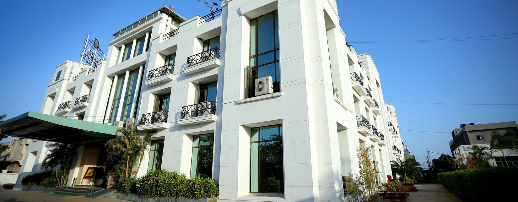Renest gandhidham facade