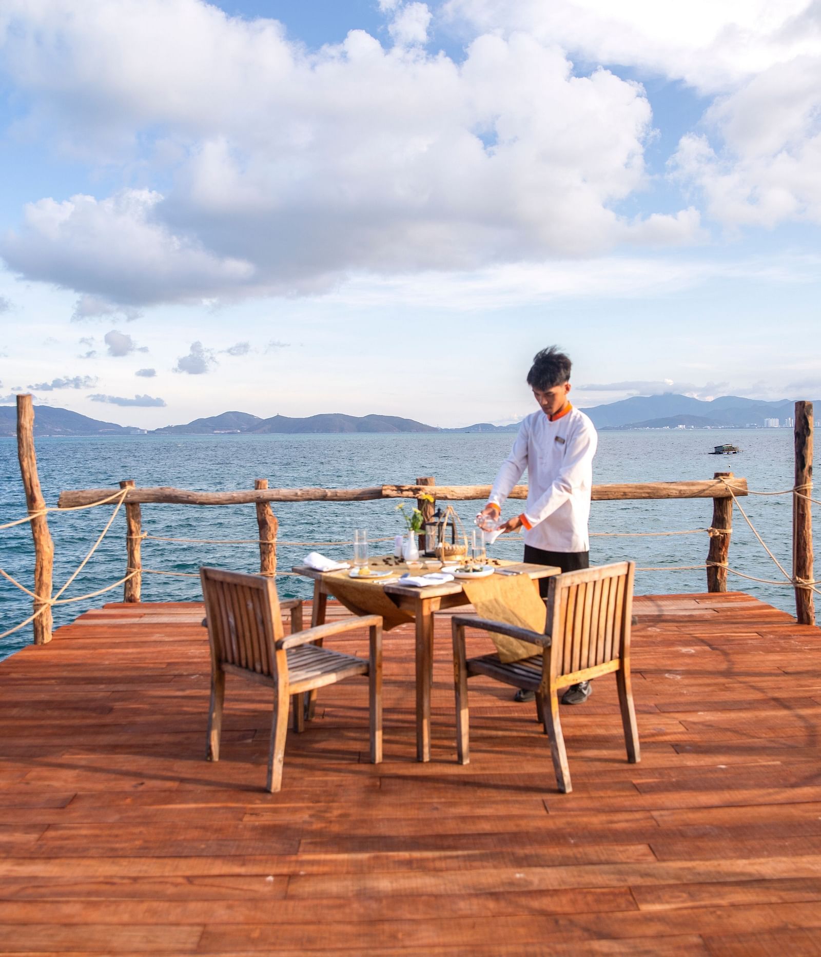 Alibu Resort Nha Trang, beachfront 5 stars resort, dining by the sea