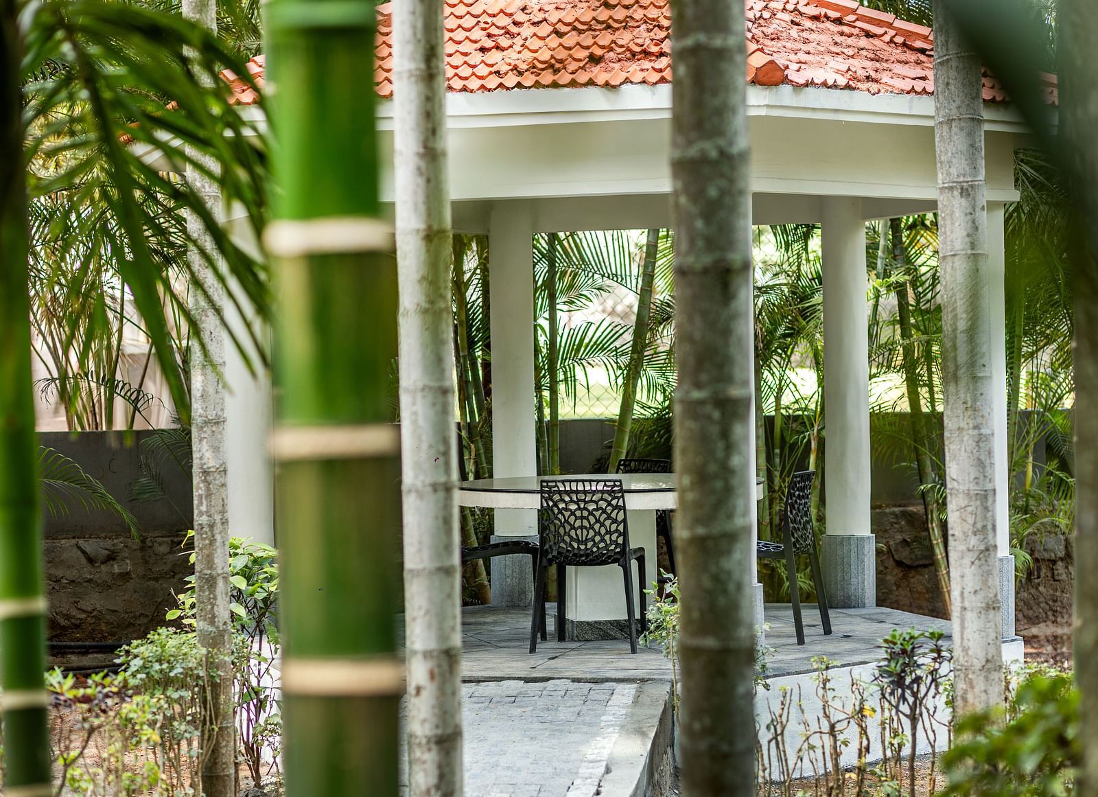 Outdoor gazebo with chairs - Mango Hill Resort, Coimbatore