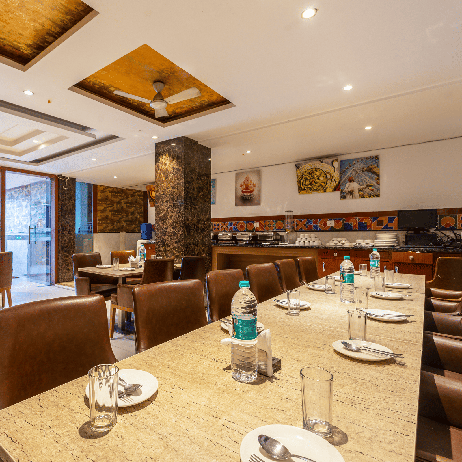 The Curry House | Multi-cuisine Restaurant near IGI Airport