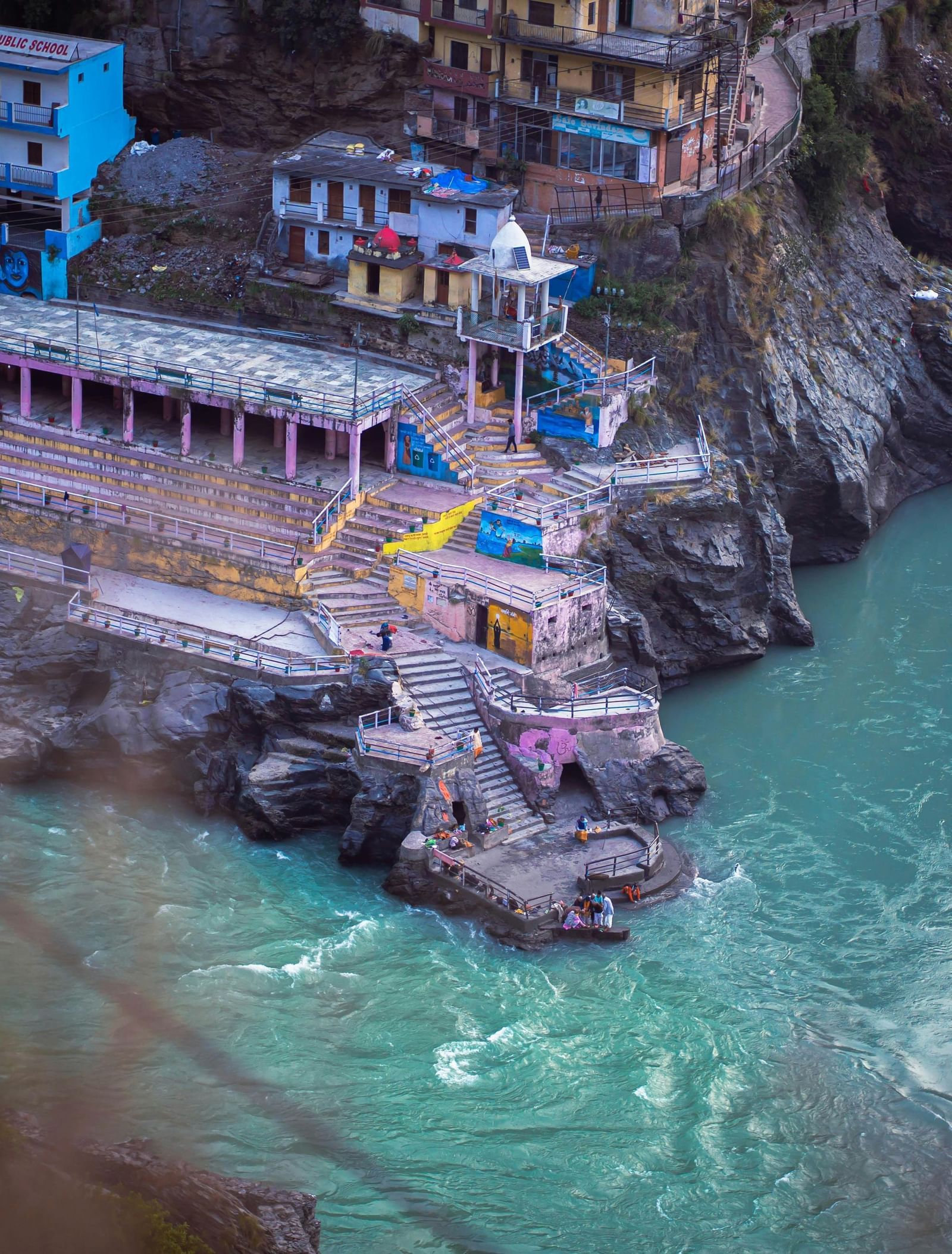 The confluence of two rivers at Devprayag.