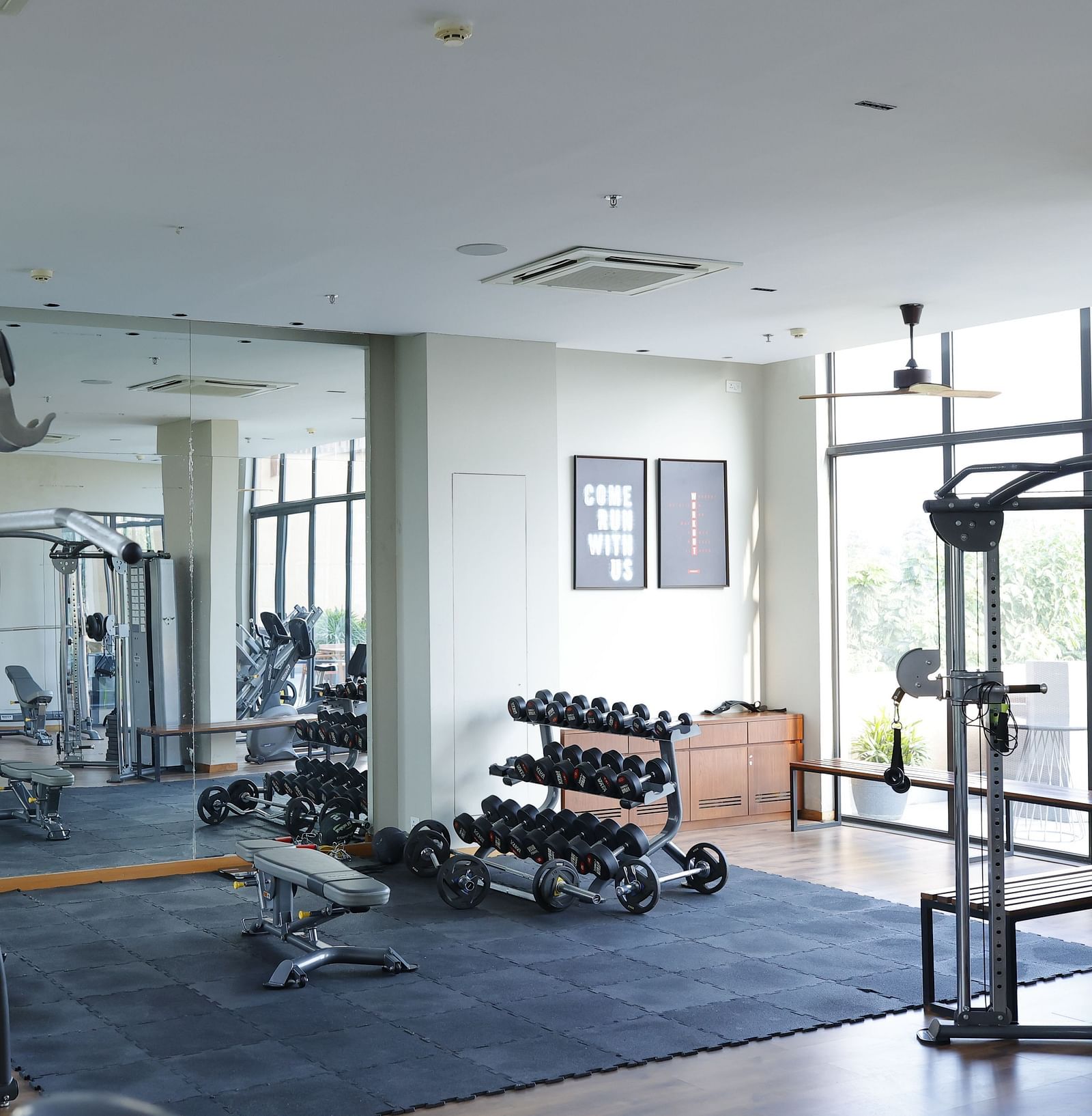 gym in singalila