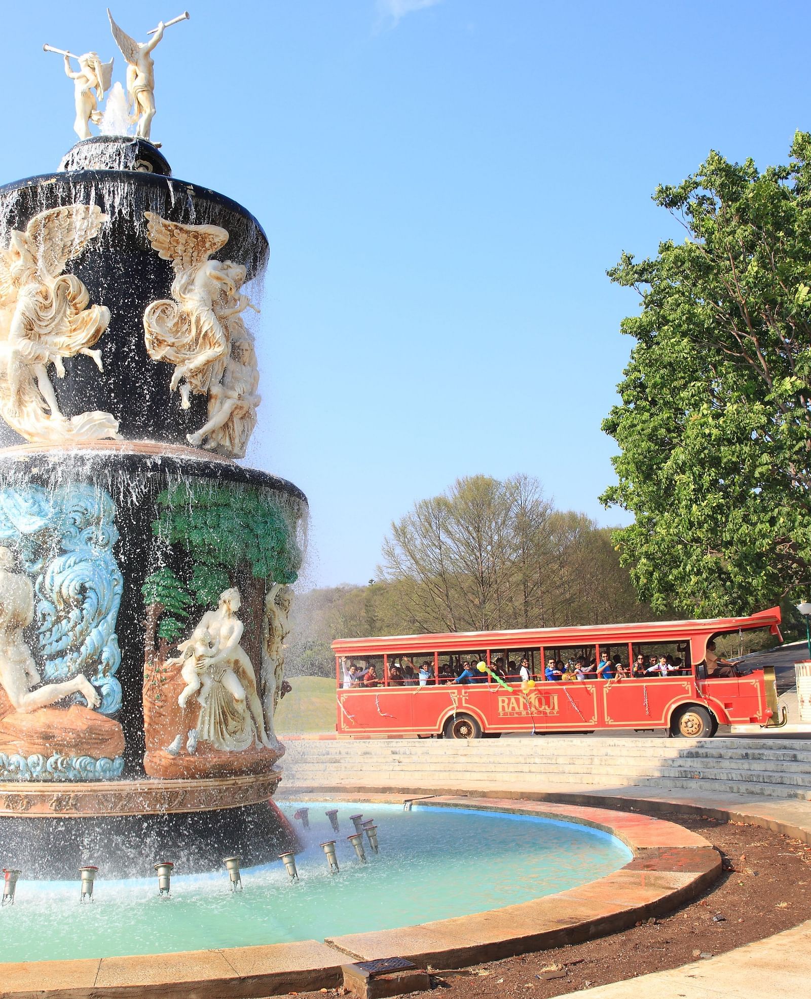Angles Fountain