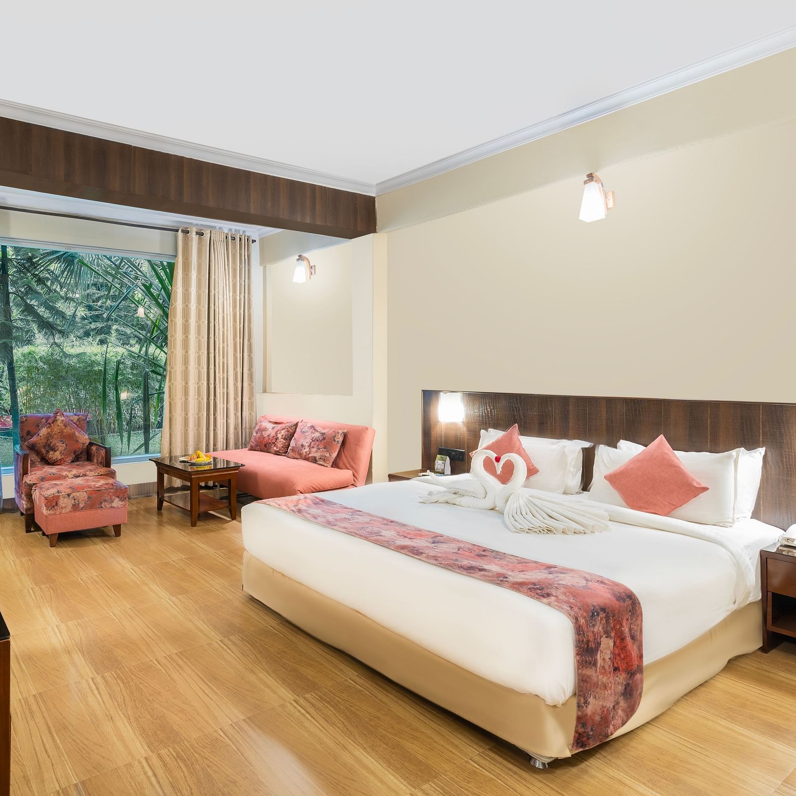 LUXURY ROOM