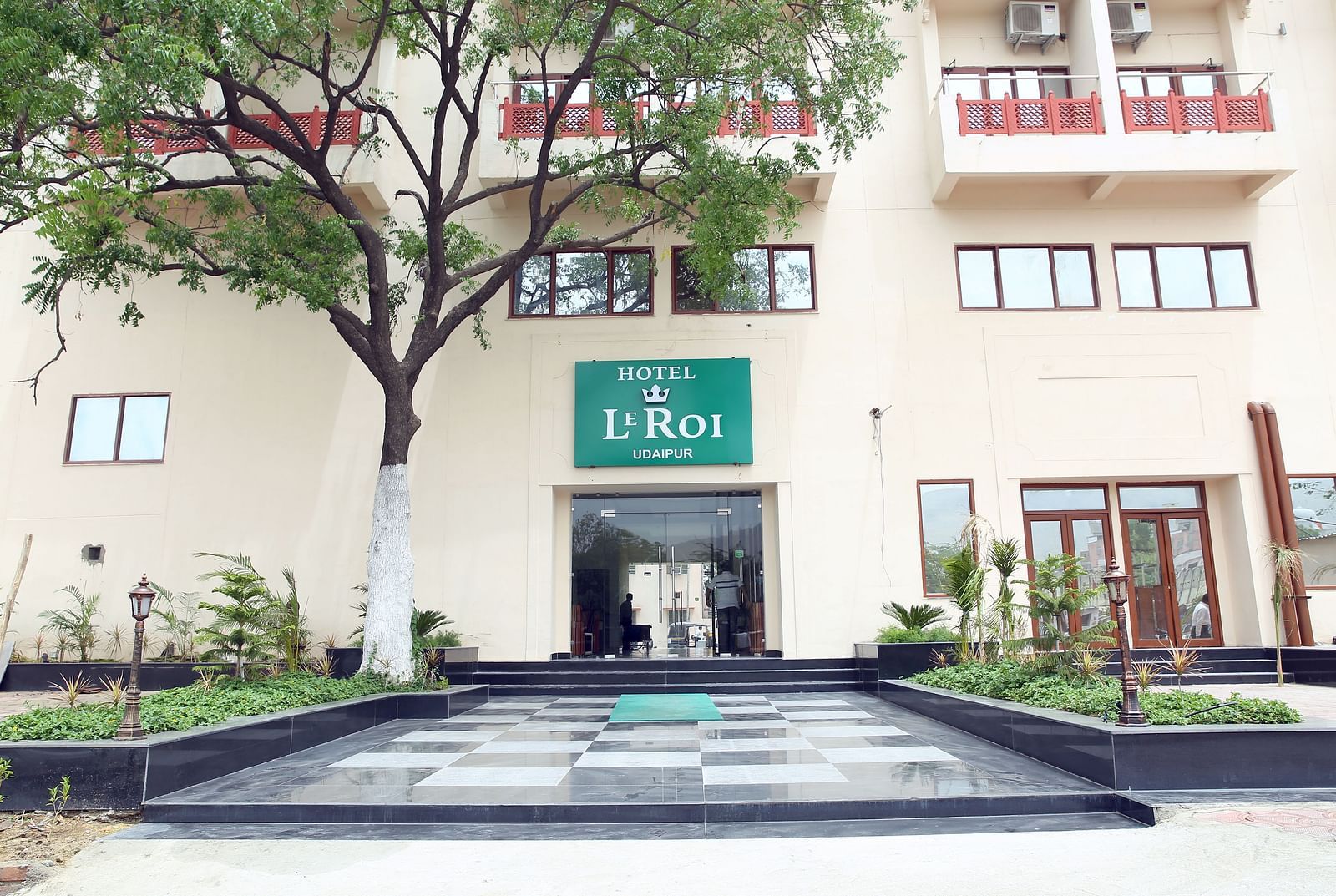 Le ROI Udaipur Hotel Udaipur Entrance of Le ROI Udaipur Hotel