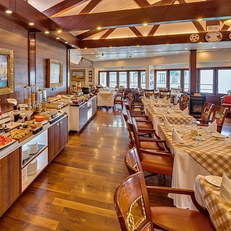 the buffet spread at the restaurant - Mayfair Hill Resort, Darjeeling