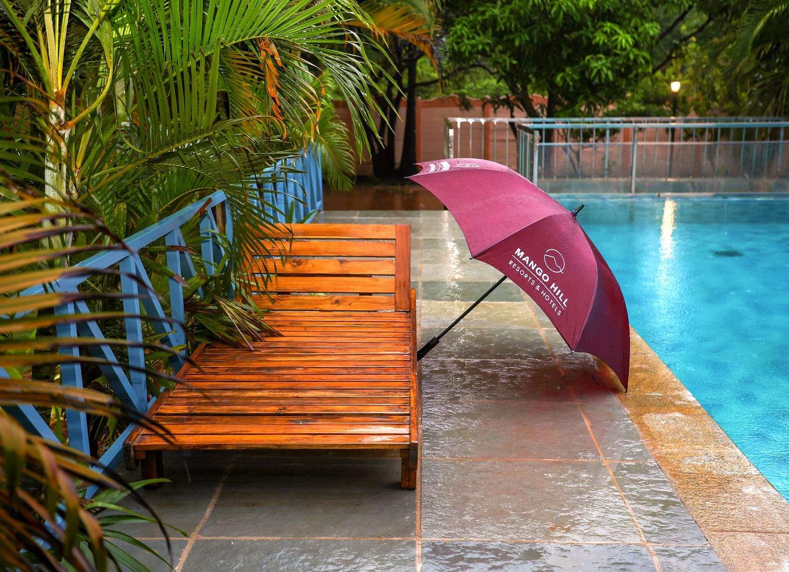 Swimming pool at Mango Hill La Serene, Pondicherry