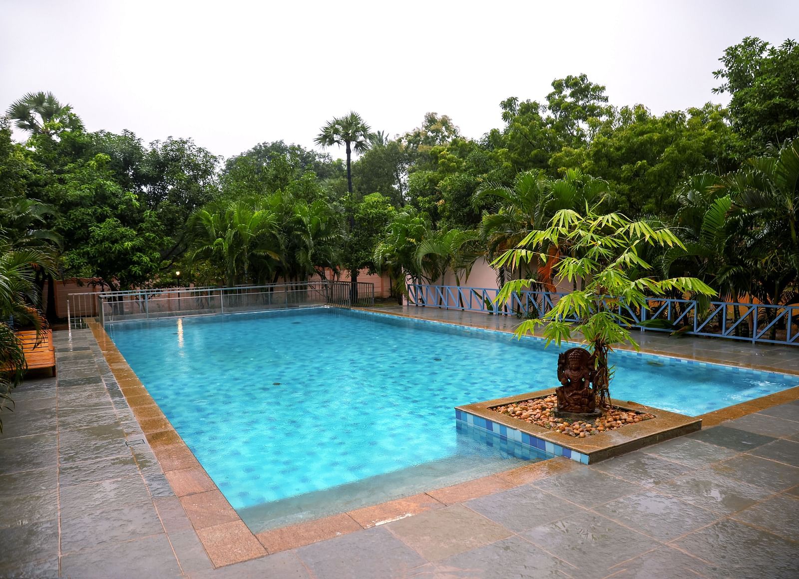 Swimming pool at Mango Hill La Serene, Pondicherry