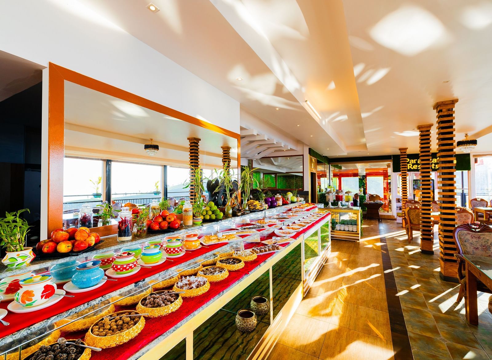 Dining at Parakkat Nature Hotel and Resorts, Munnar 1