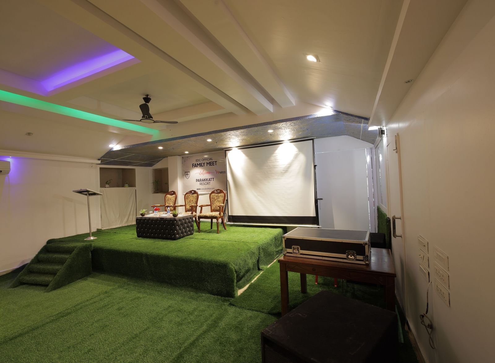 Parakkat conference Hall at Parakkat Nature Hotel & Resorts, Munnar 1