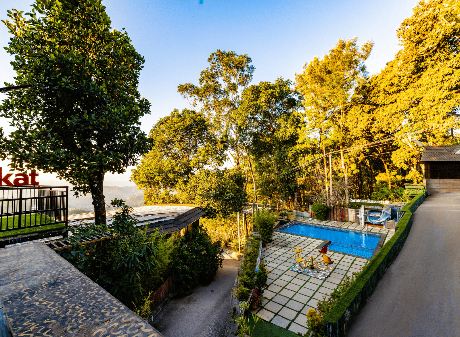 Resorts in Munnar with Swimming Pool | Luxury Stay