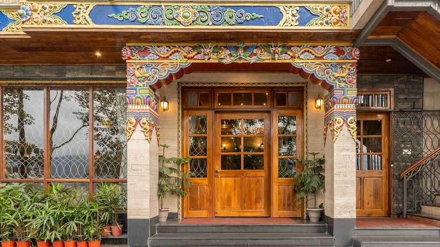 Entrance of Summit Alpine Abode