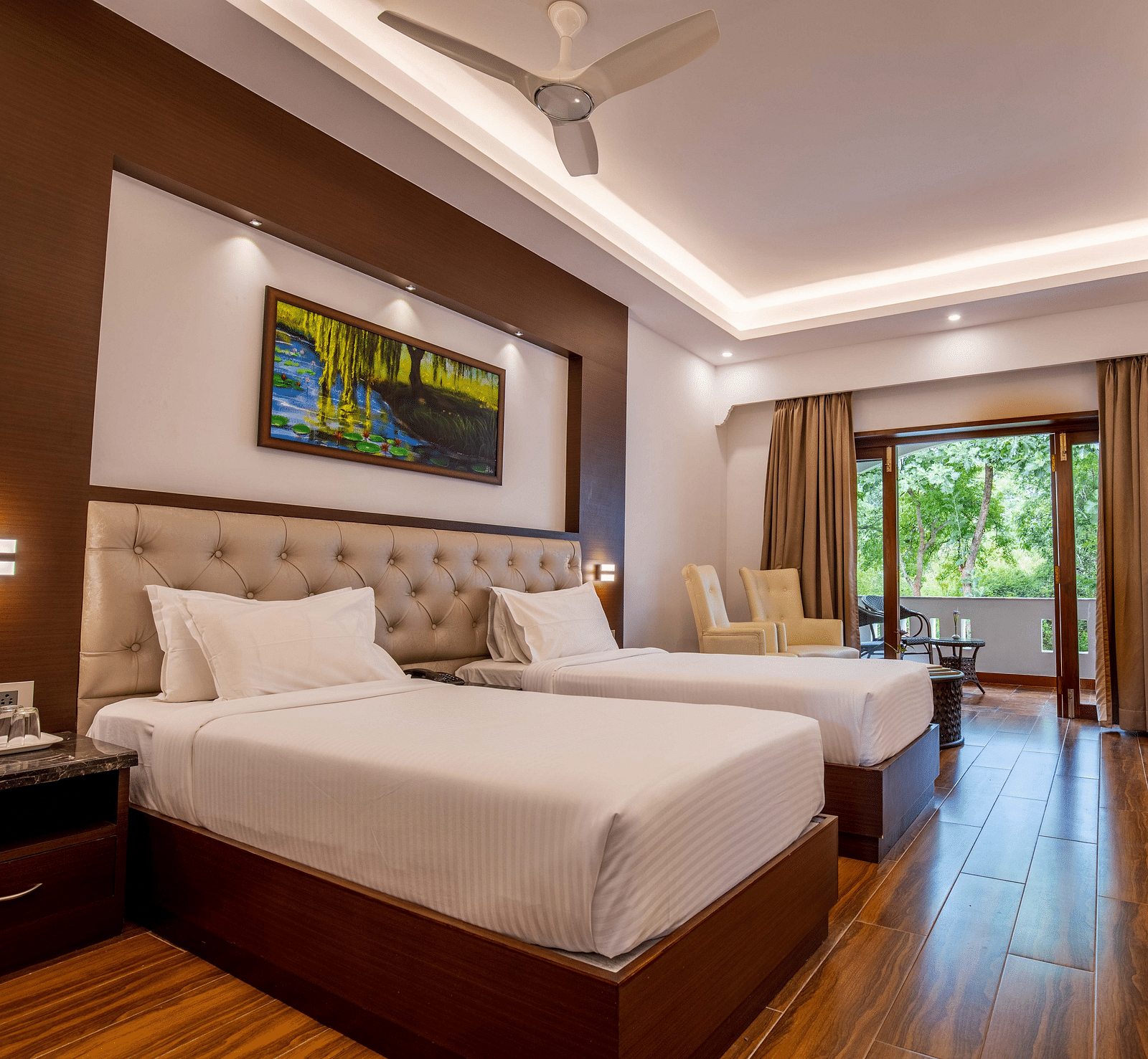 deluxe twin room