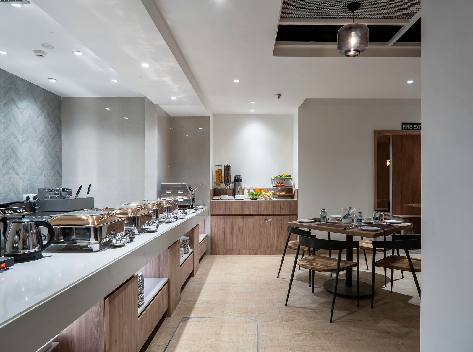 interiors of our restaurant - leroi express paharganj