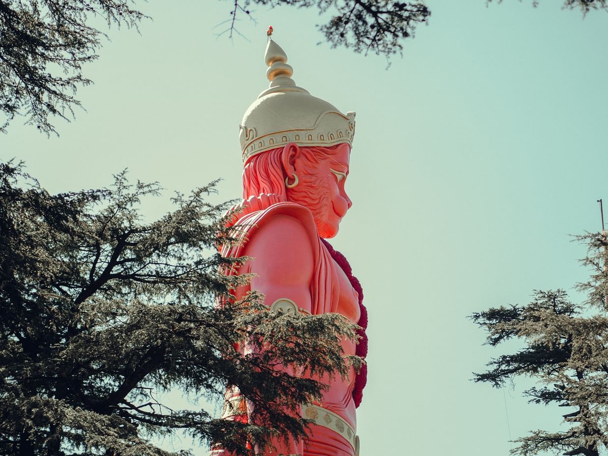 huge lord hanuman idol 
