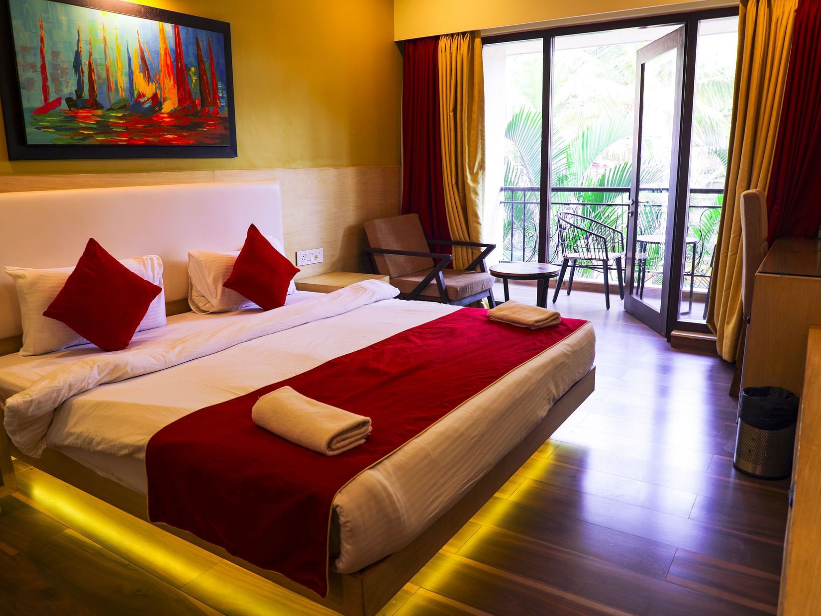 Deluxe Room 5