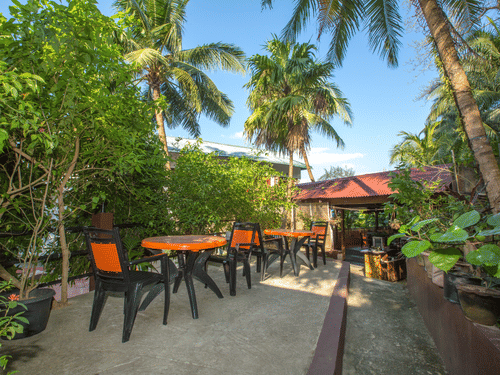 Seating arrangements amidst nature at the Love Garden - Hotel Shompen