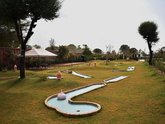 Buena Vista Luxury Garden Spa Resort in Jaipur - the golf course at the resort in Jaipur