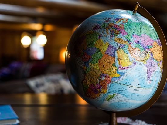 Image of a globe 