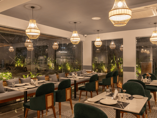 4.Restaurant