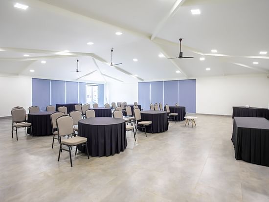 Stone Wood Resort Mandrem  hall
