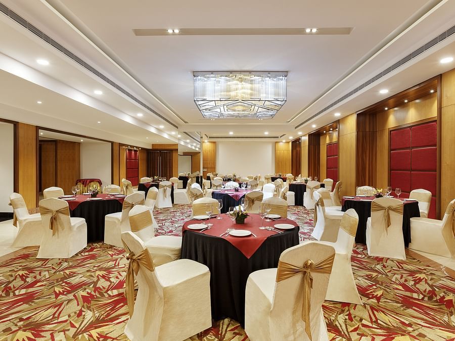 Le Roi Banquet HAll 2