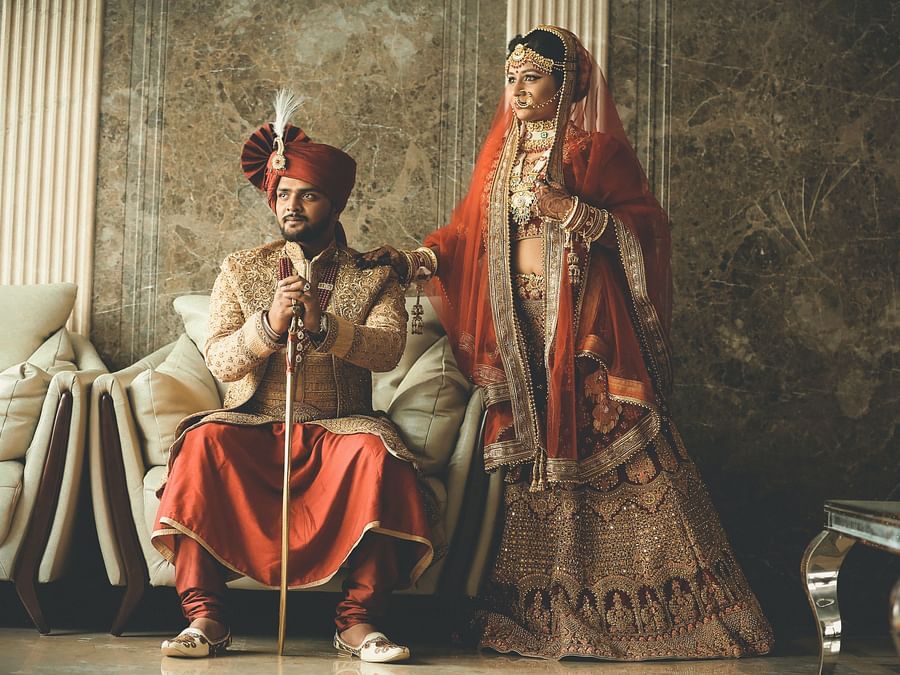 pexels-krishna-studio-2293102
