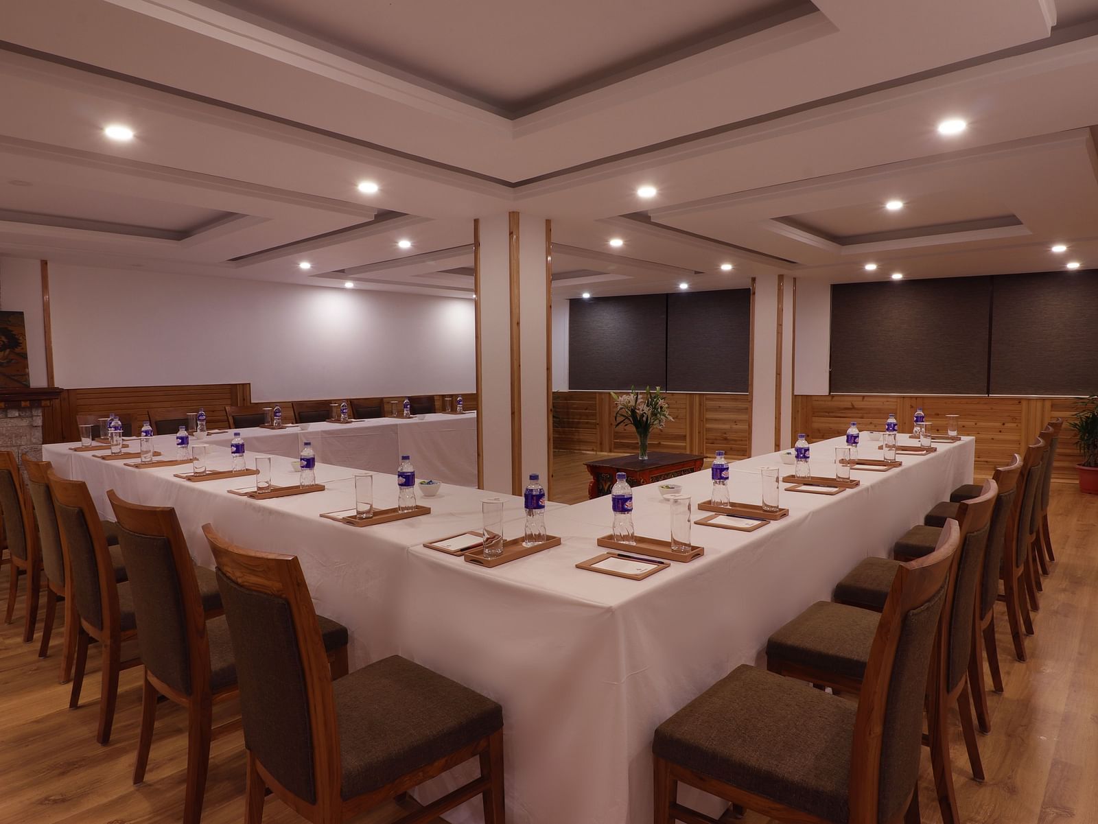 Banquet Hall2
