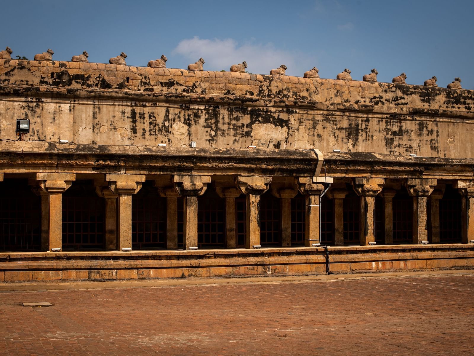 Exterior of Airavatesvara Temple featuring its intricate Dravadian architecture