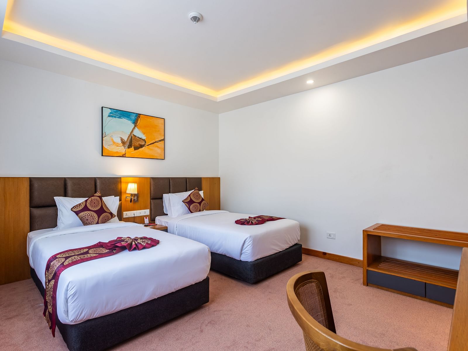 Delxue Twin Room Image Number 2
