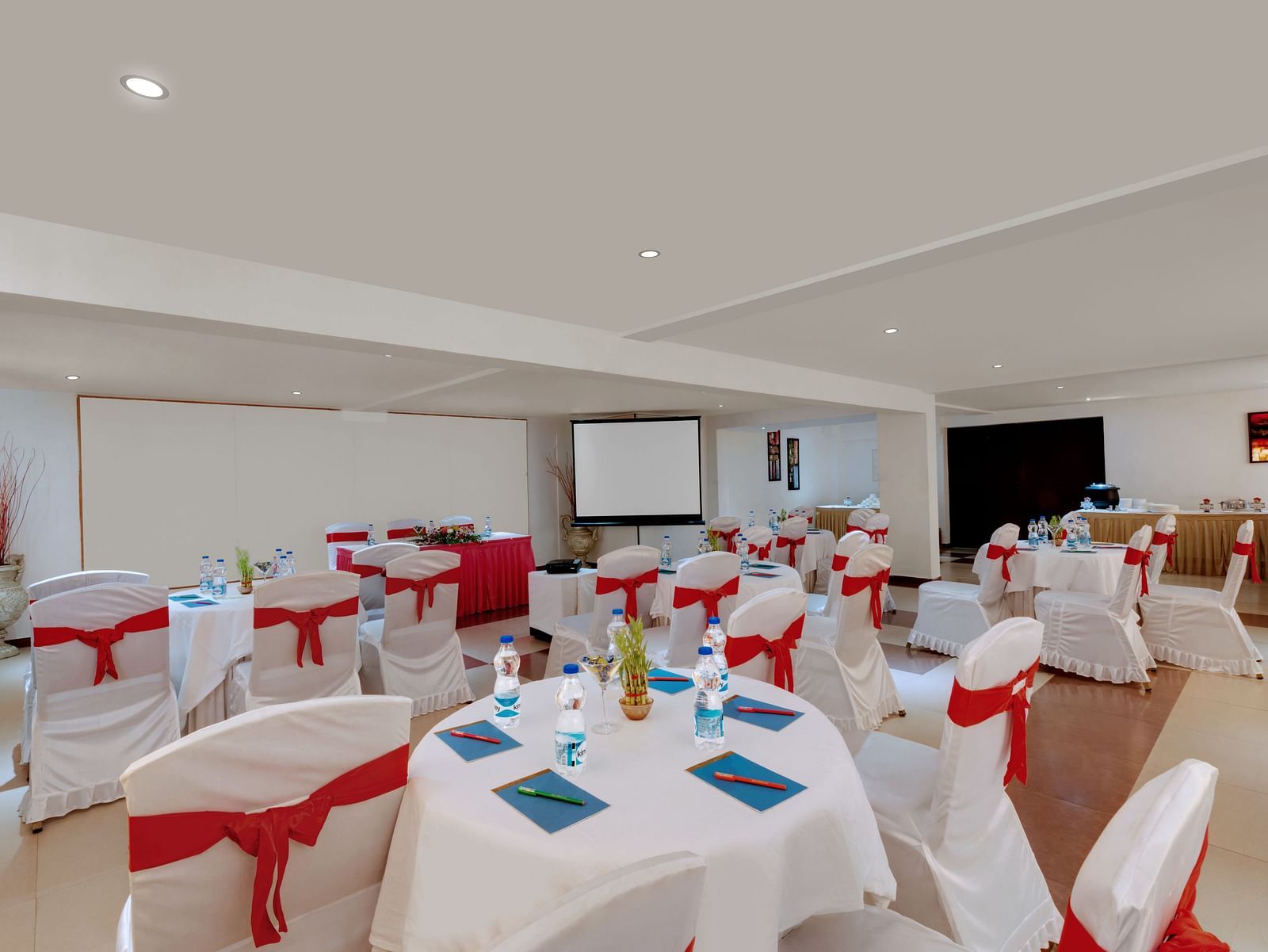 Muthu Hall banquet set for meeting at SRM Hotel in Tuticorin, banquet hall in Tuticorin