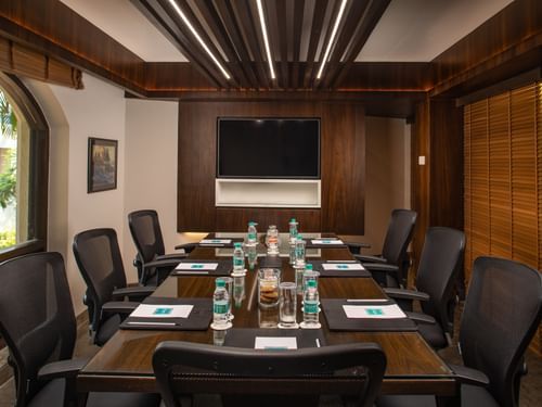 Boardroom - hotels in goa with Conference facility at Kenilworth Resort and Spa