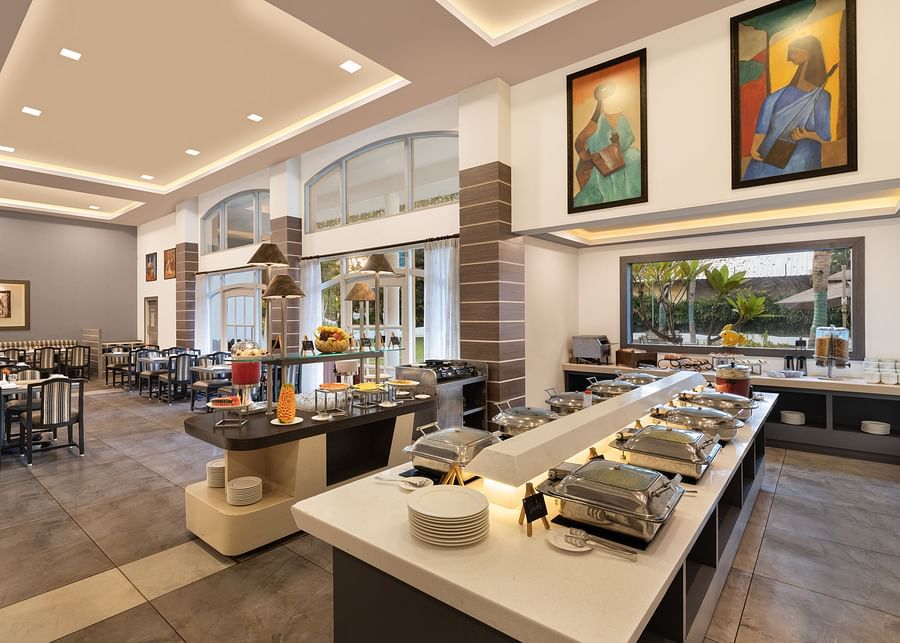 Thillana restaurant buffet set-up - Sangam Hotel, Thanjavur