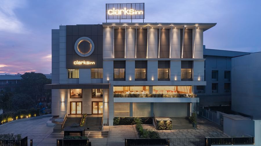 Facade image of Clarks Inn Dehradun