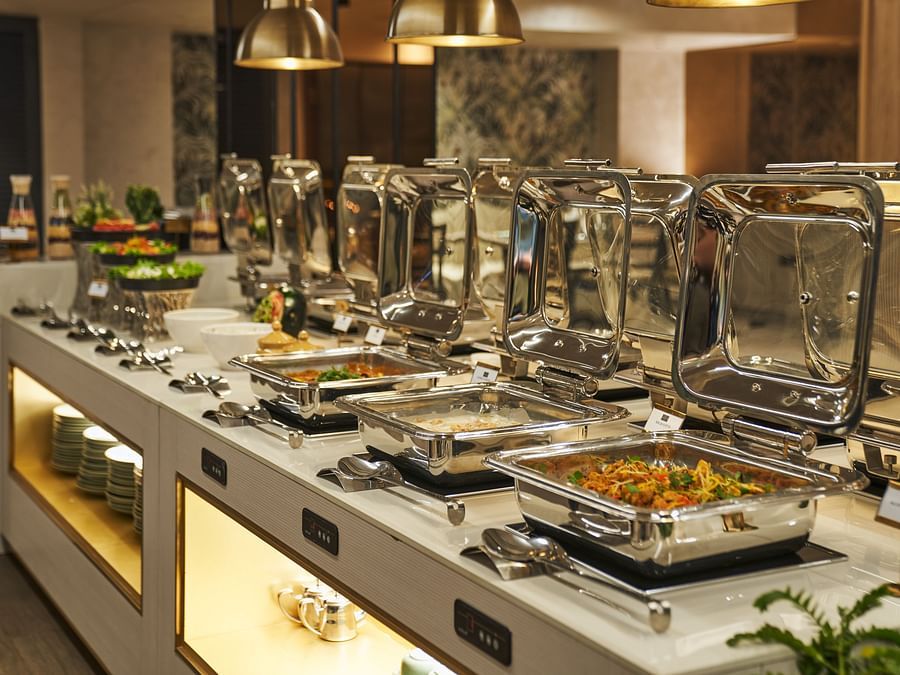 buffet at Mishri restaurant at Triptam Hotel, Vrindavan