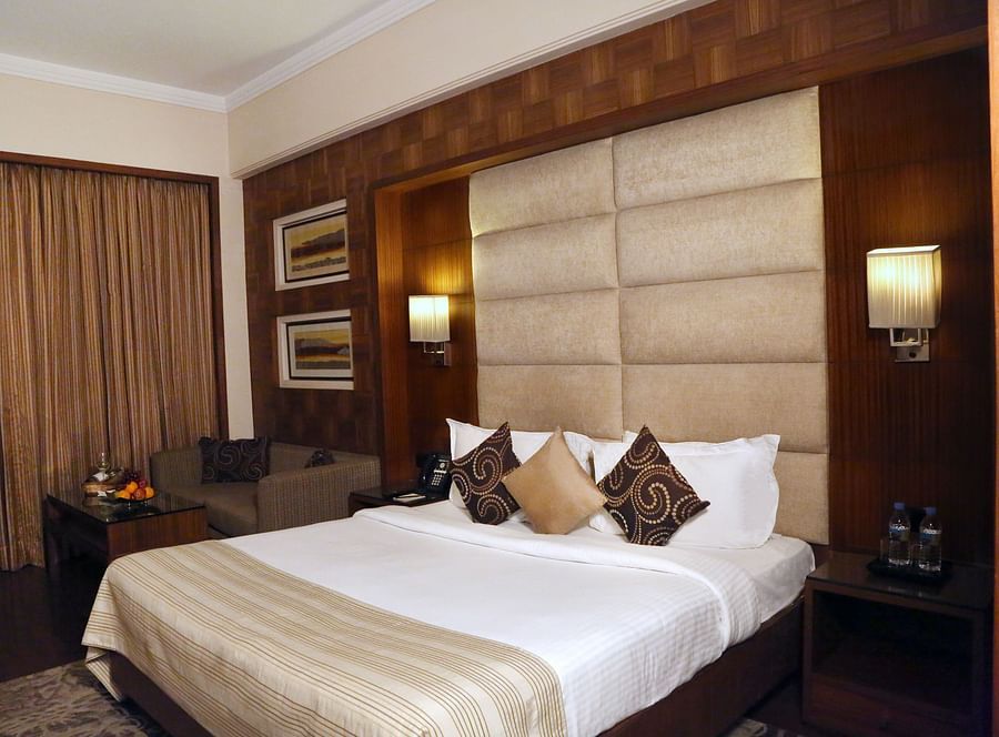 Premium Rooms at The Bristol Hotel Gurgaon, Rooms Near Sikanderpur Metro Station 5